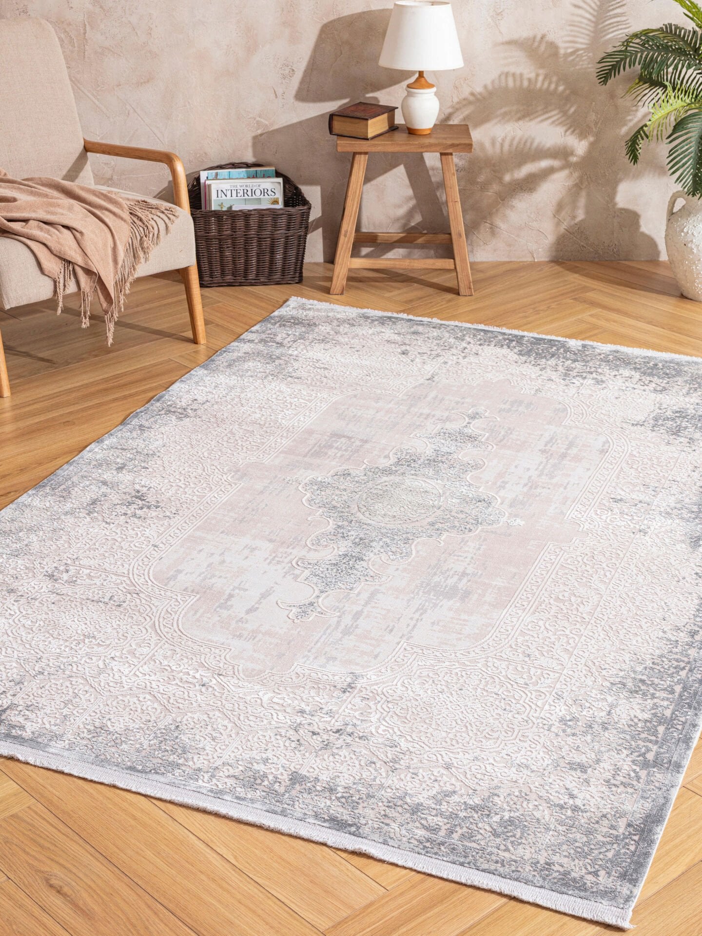 Tuğra Halu Tuana TA02