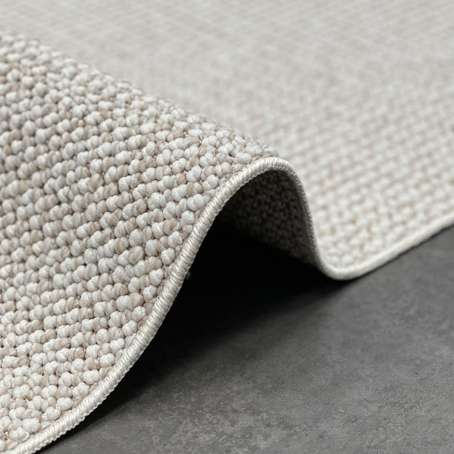 Woolen Disney Anti Alerjik Bukle Halı 8005 BEJ