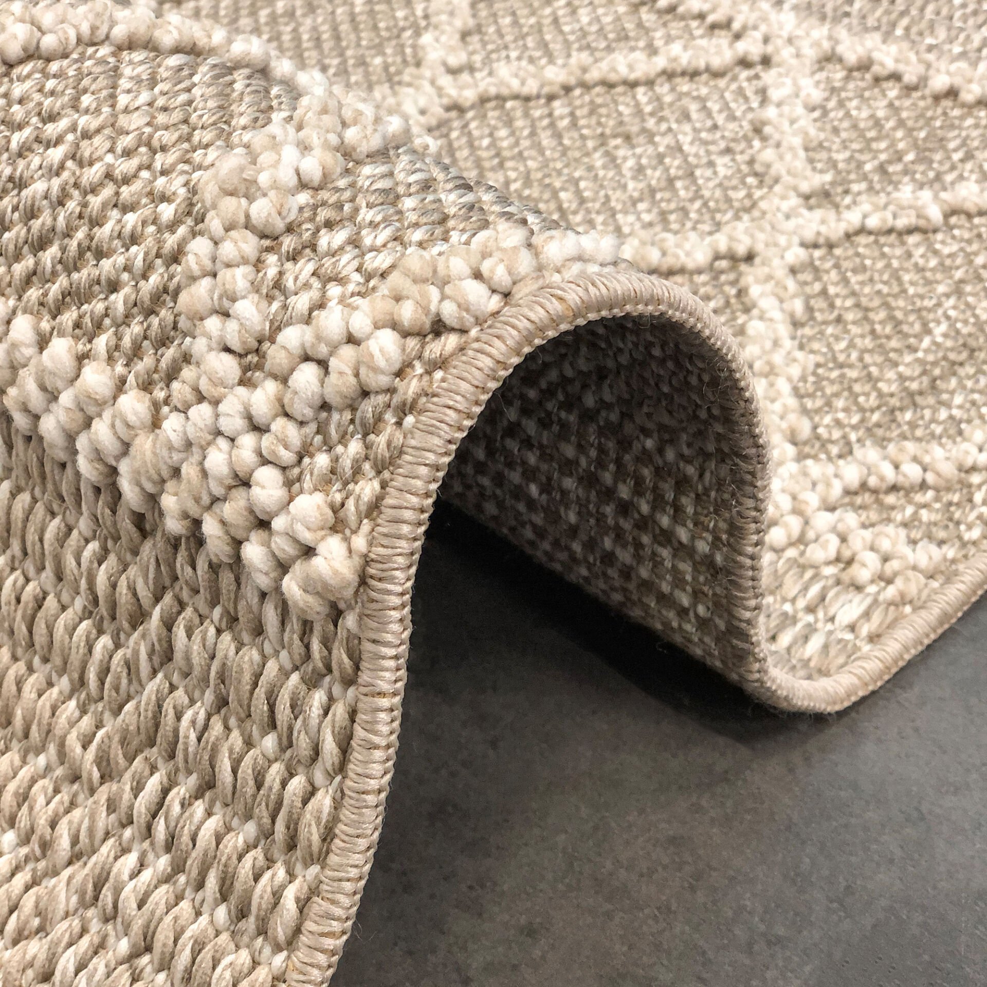 Woolen Disney Anti Alerjik Bukle Halı 8010 BEJ