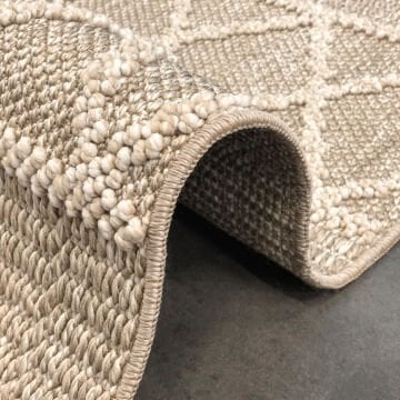 Woolen Disney Anti Alerjik Bukle Halı 8010 BEJ