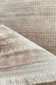 Apex Halı Truva Akrilik Halı Koleksiyonu 6651 Krem