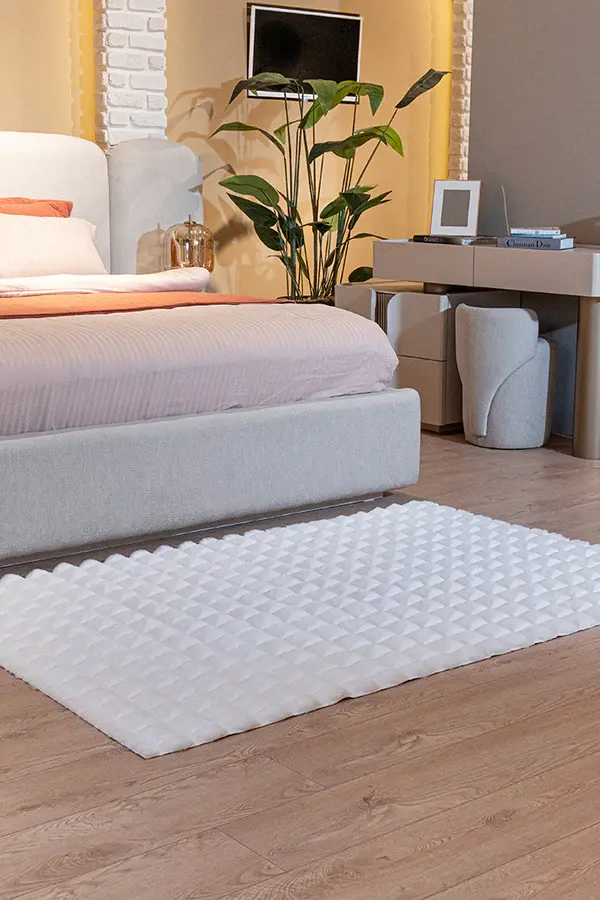 Apex Halı Diamante Peluş Halı 7001 Beyaz