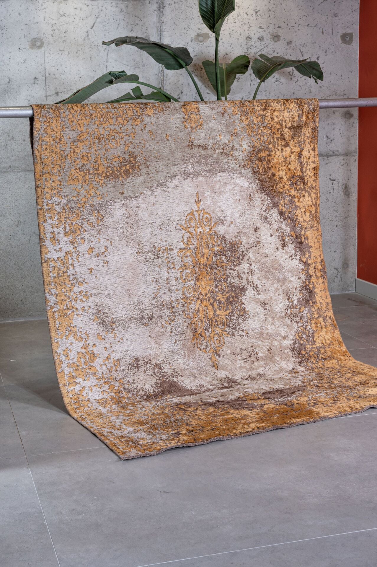 Apex Halı Paspartu 1922 Altın