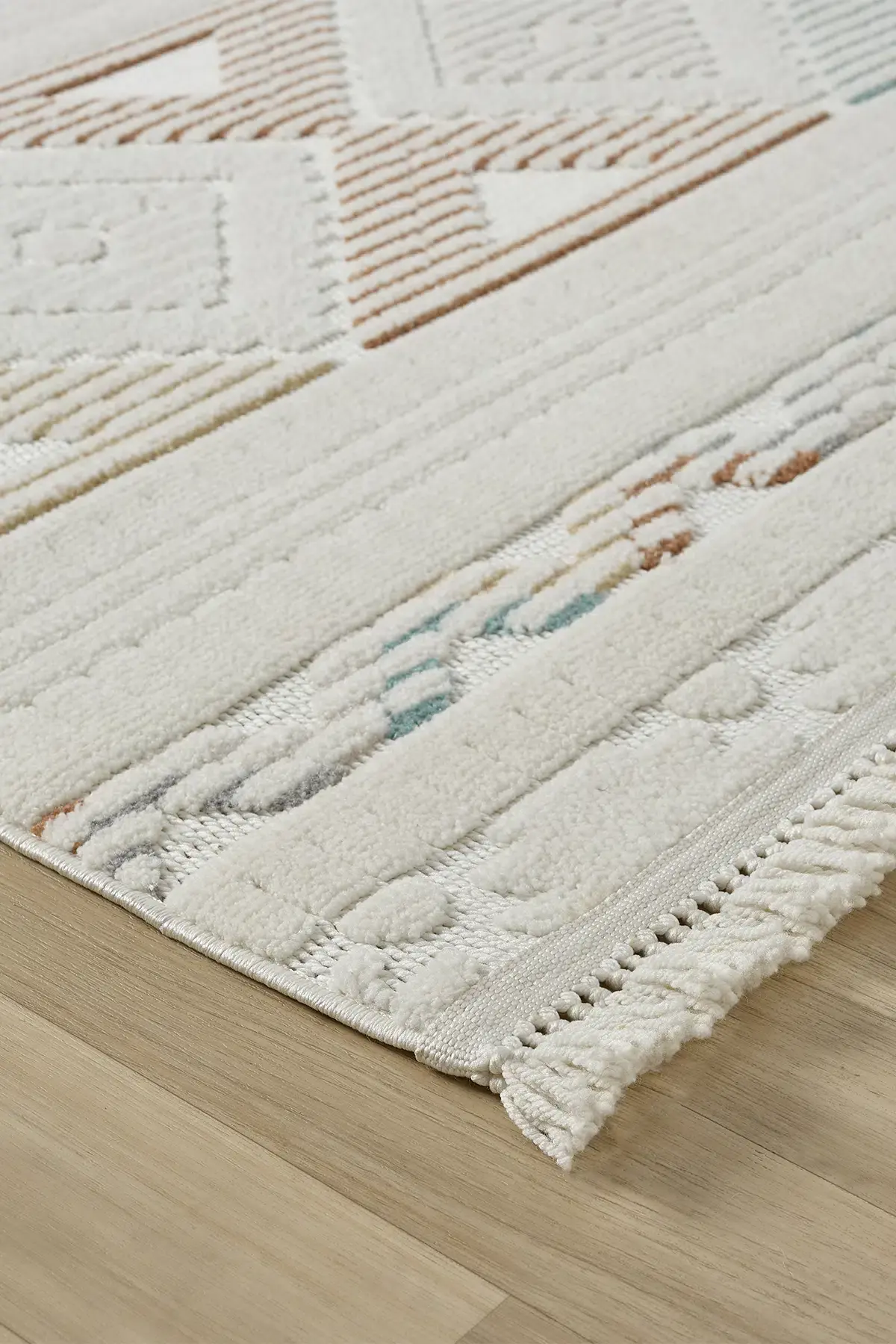 Seyran Halı Ruby İskandinav Halı Modeli 1551 Multi Beyaz