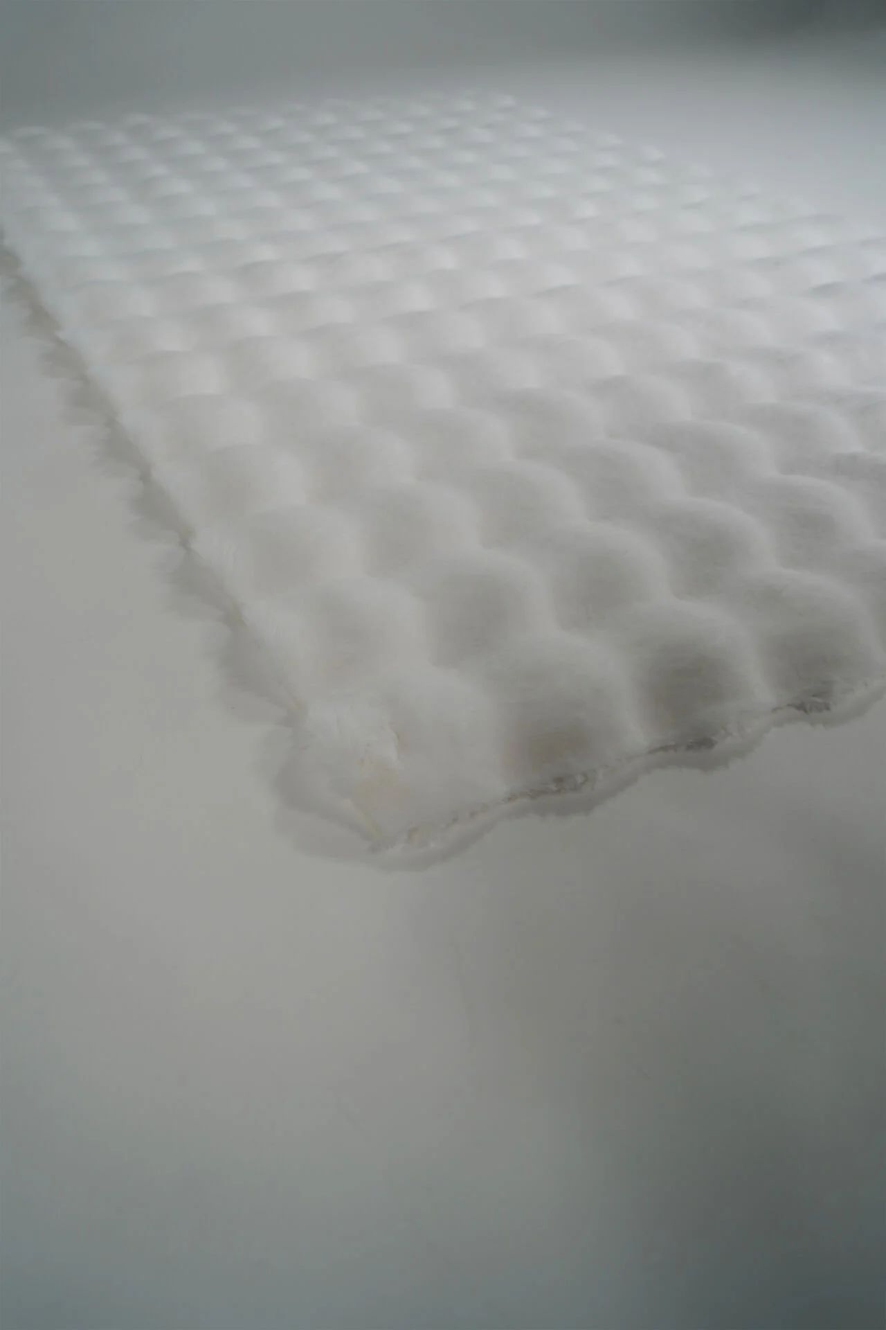 Prizma Halı Bubble Peluş Halı Beyaz Düz Kesim