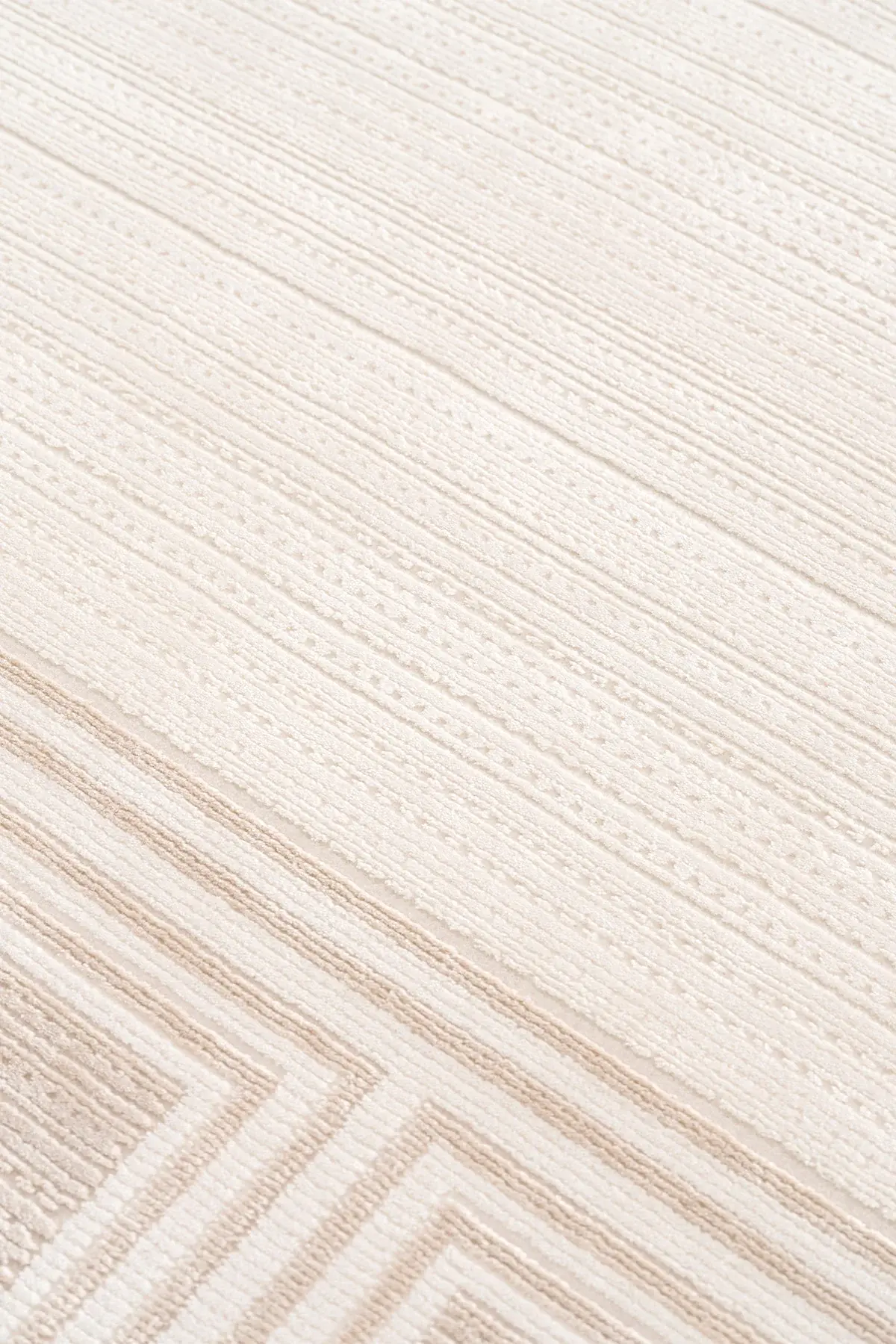 Koza Halı Nazende 70 Tarak Viscon Salon Halısı A3398B Krem Bej