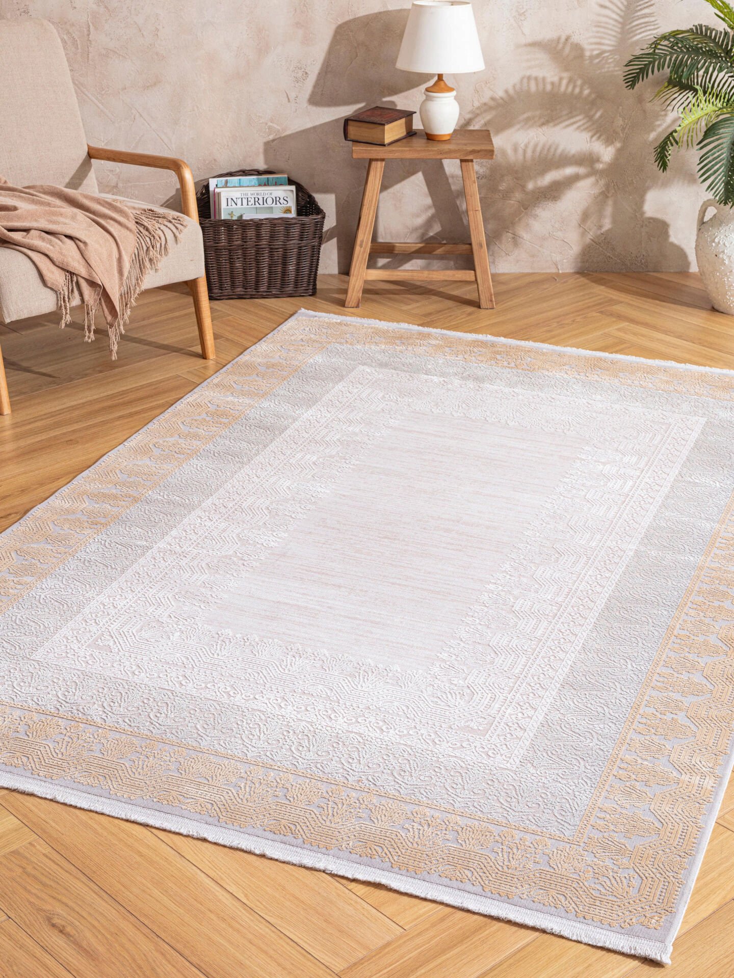 Tuğra Halu Tuana TA01